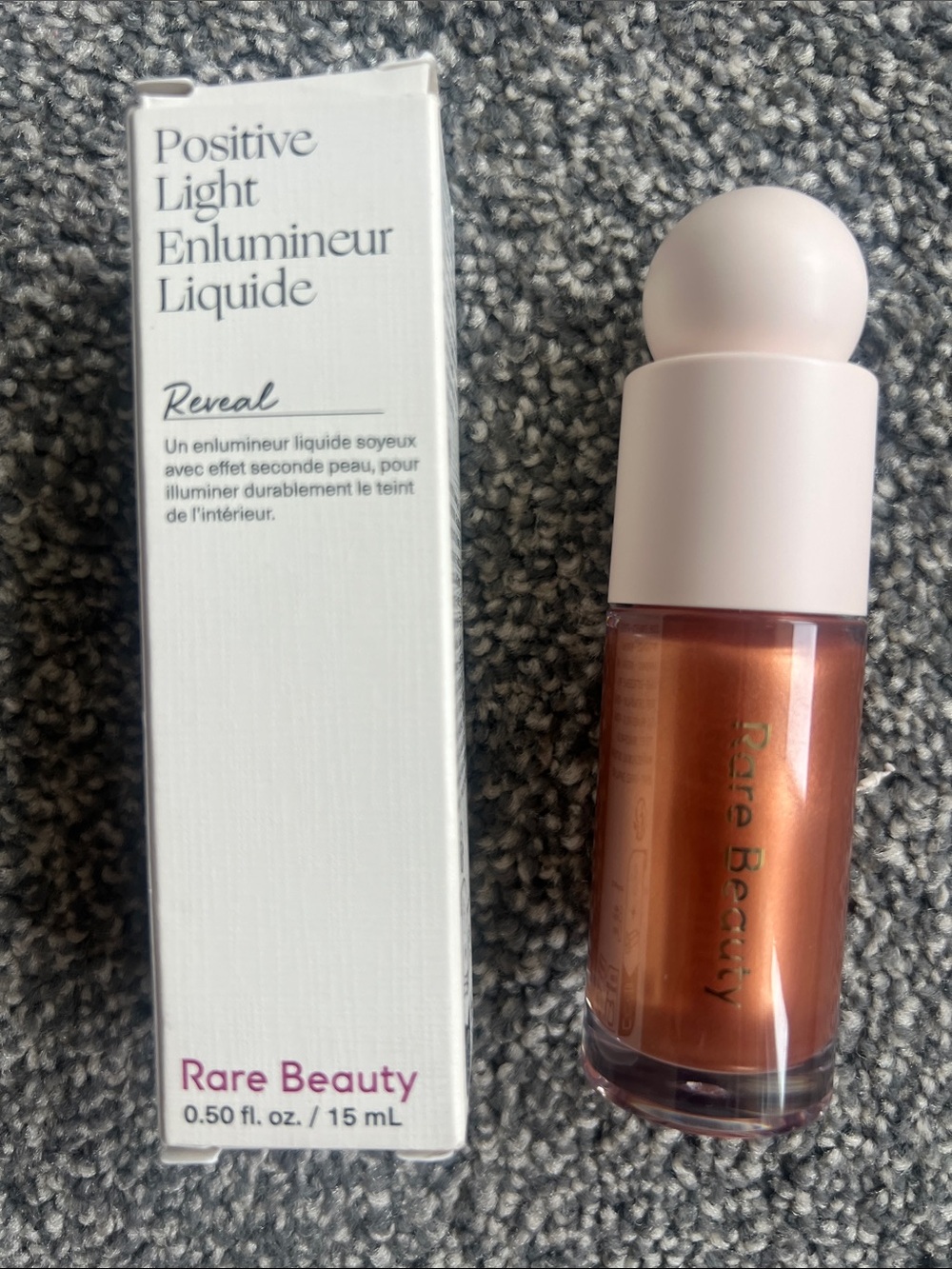 Rare Beauty Positive Light Liquid Highlighter in Reveal